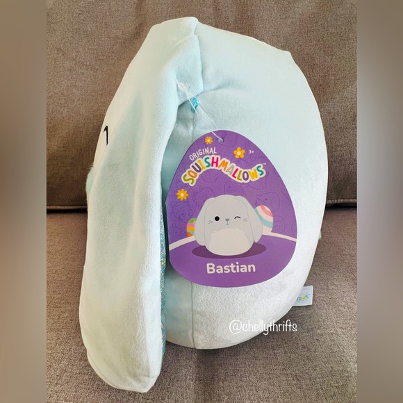 Squishmallow Bastian the Bunny - Picture 2 of 4
